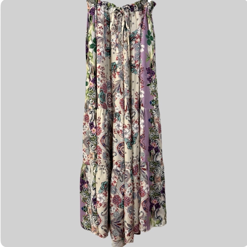 NEW WITH TAG JOHNNY WAS SIZE XL
Beautiful vibrant floral colors - Picture 6 of 13